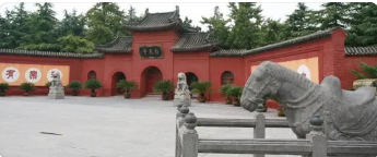 中国第一座佛教寺院是哪一座(中国第一座佛教寺院是哪一座少林寺)