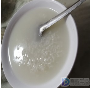 冷水洗脸和温水洗脸哪个好